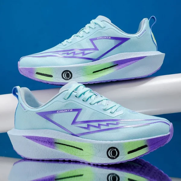 Men's Fashionable Casual and Comfortable Sports Running Shoes Breathable Fabric Upper Non-Slip and Wear-Resistant Shoes